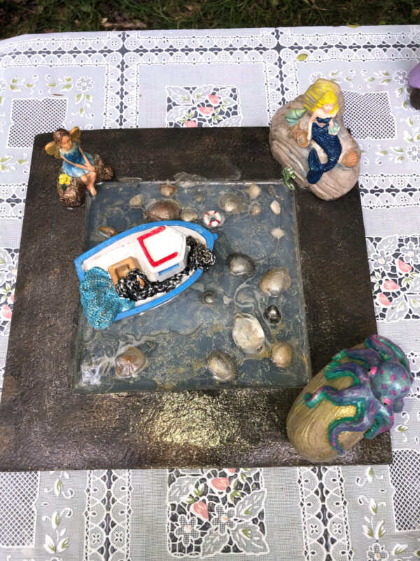 slate plate Mermaid water scene